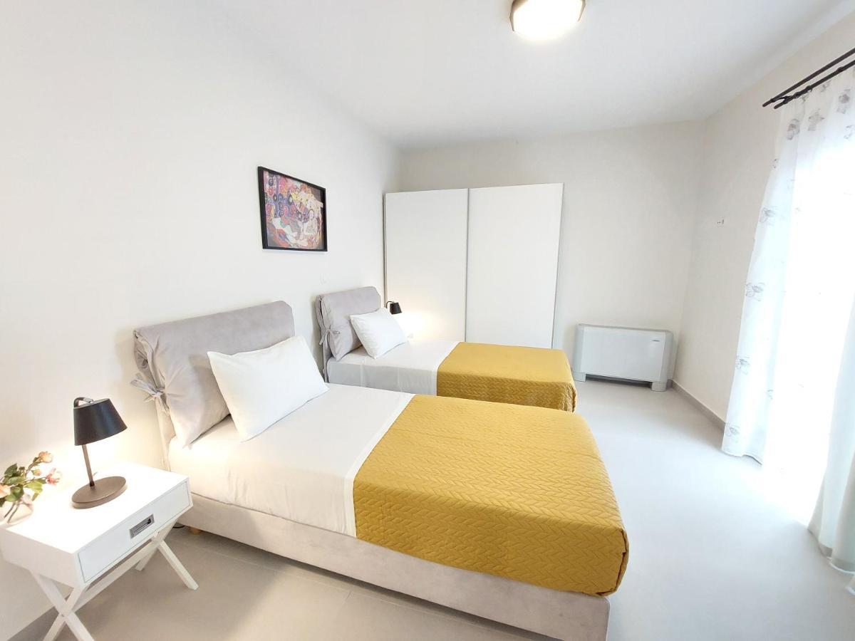 Appartement Kontis Apts à Pelekas Extérieur photo