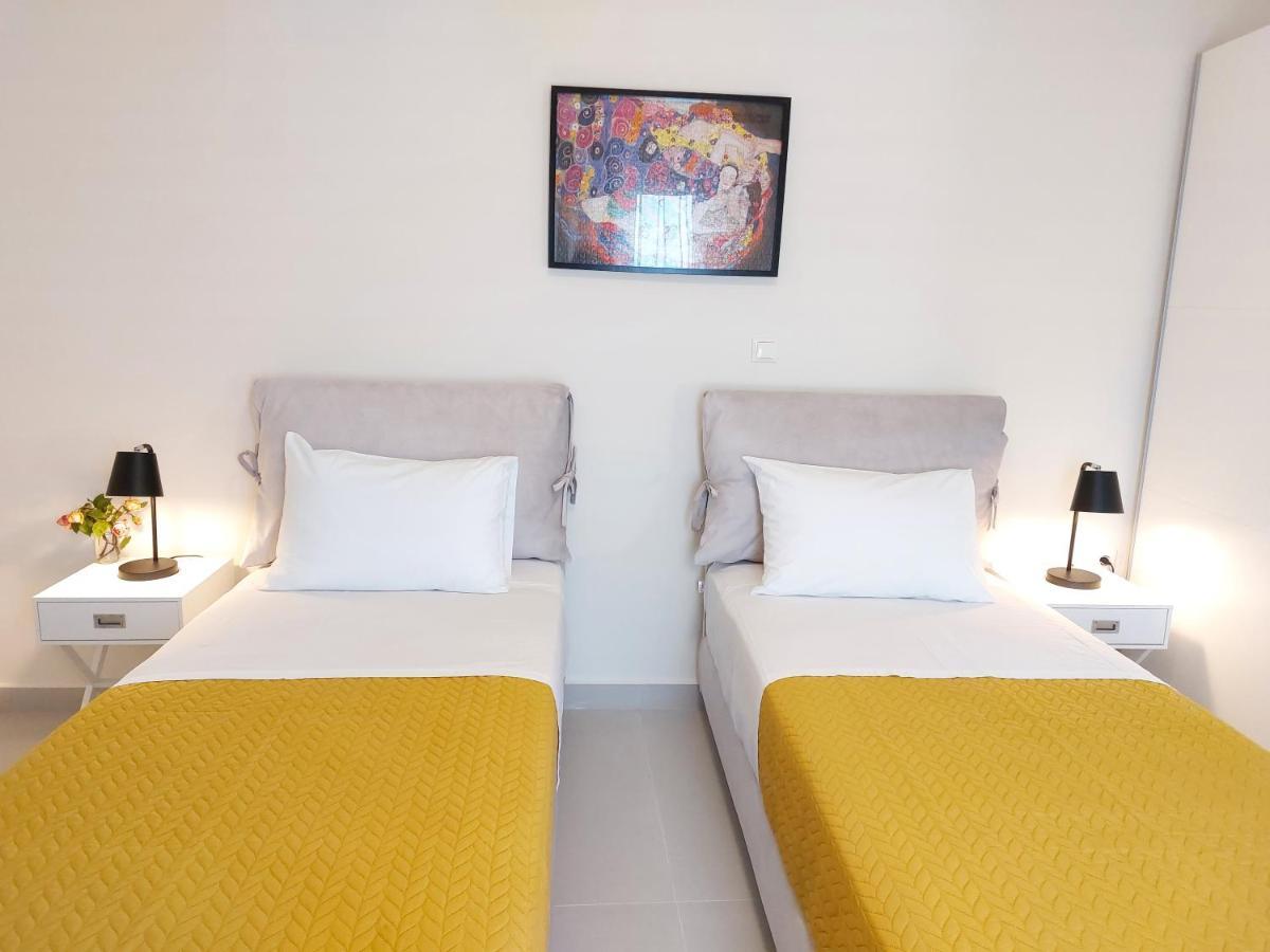 Appartement Kontis Apts à Pelekas Extérieur photo