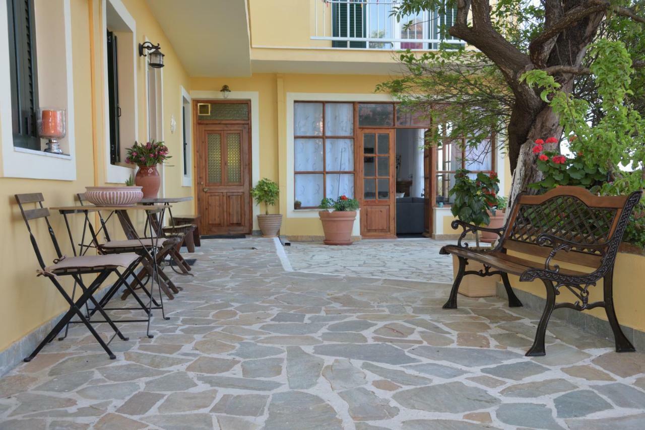 Appartement Kontis Apts à Pelekas Extérieur photo