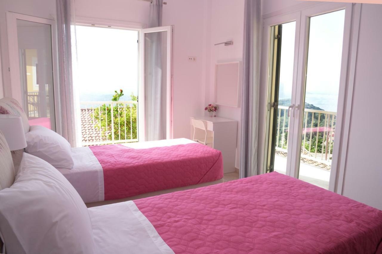 Appartement Kontis Apts à Pelekas Extérieur photo