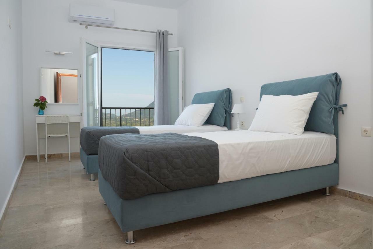 Appartement Kontis Apts à Pelekas Extérieur photo