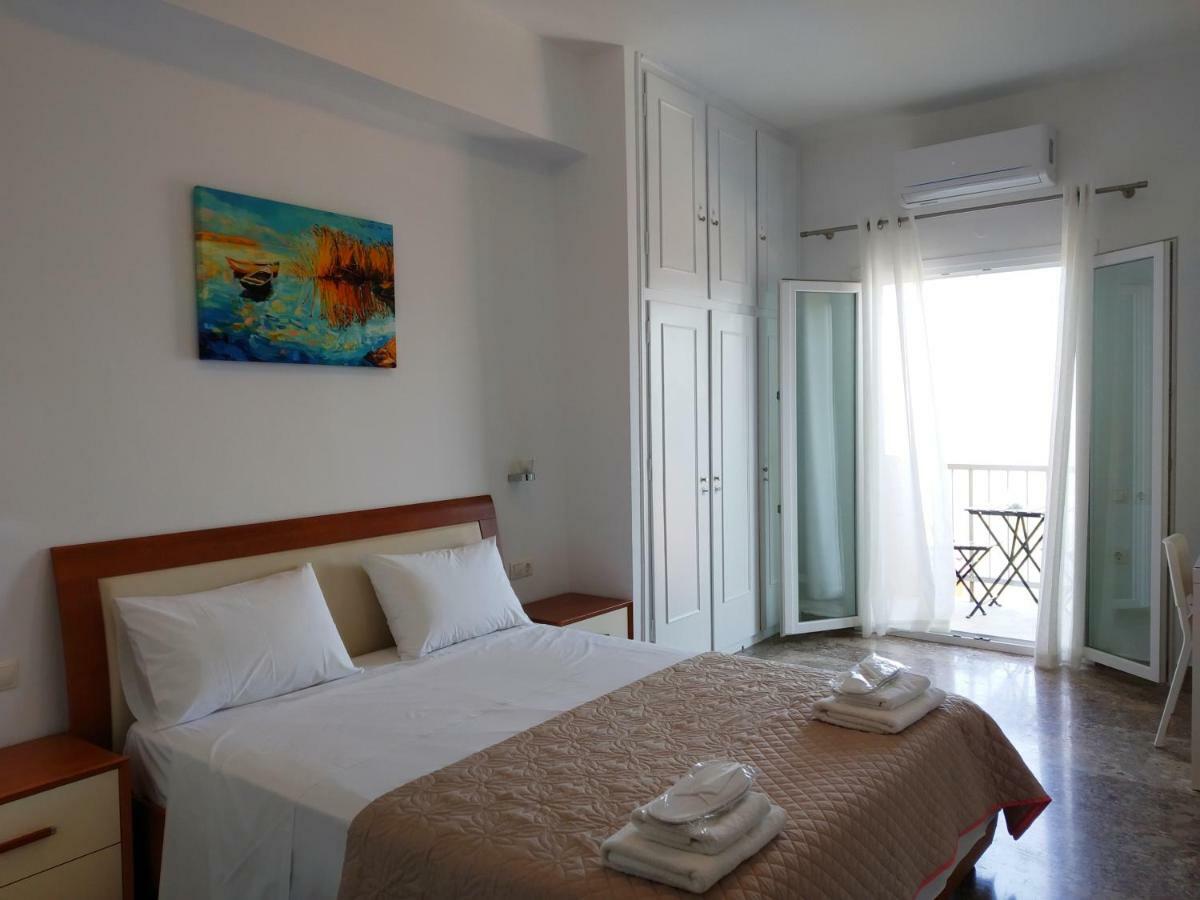 Appartement Kontis Apts à Pelekas Extérieur photo